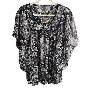 Massini Paisley Floral Print Top, Blouse. Size Medium